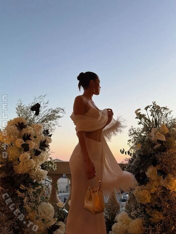 🔥 Iris mittenaere  page leaked private photo uncensored full