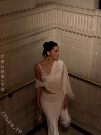 🔥 Iris mittenaere  page leaked private photo uncensored full