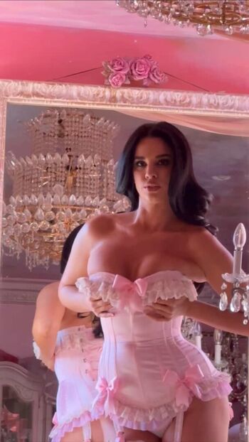 🔥 Ivana knoll leaked private photo uncensored full