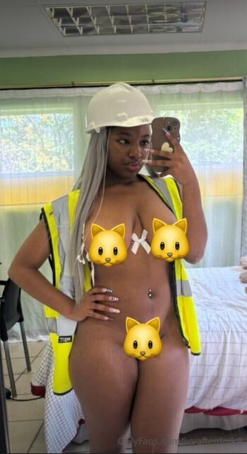🔥 Ivyafterdark leaked private photo uncensored full
