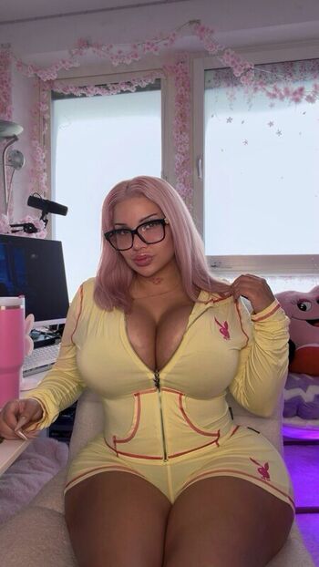 🔥 Ivysky leaked private photo uncensored full