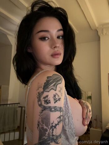 🔥 Jadeyanh  page leaked private photo uncensored full