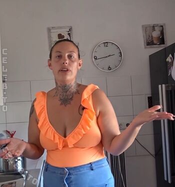 🔥 Janine horn leaked private photo uncensored full