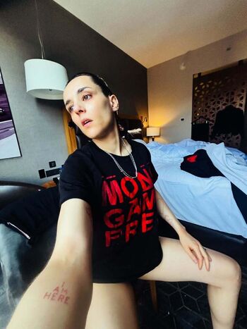 🔥 Jehnny beth page leaked private photo uncensored full