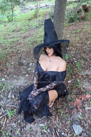 🔥 Julia bayonetta  page leaked private photo uncensored full