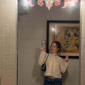 🔥 Kaitlyn dever leaked private photo uncensored full