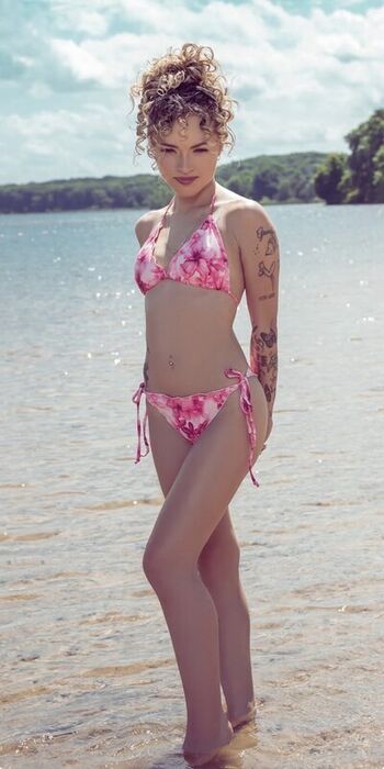 🔥 Kayleeterrerooo page leaked private photo uncensored full