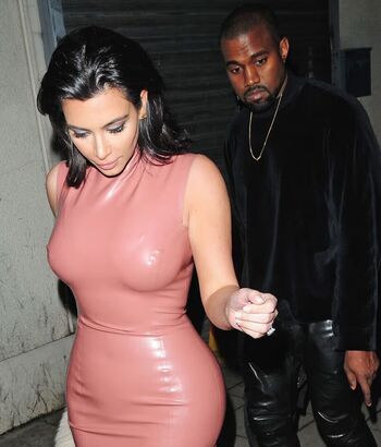 🔥 Kim kardashian  page leaked private photo uncensored full