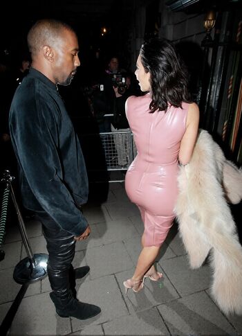 🔥 Kim kardashian  page leaked private photo uncensored full