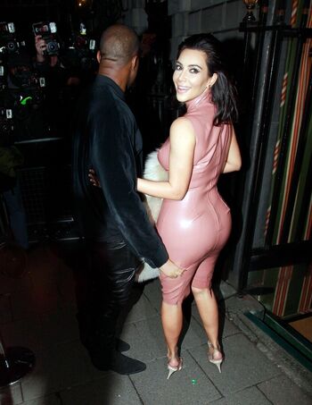 🔥 Kim kardashian  page leaked private photo uncensored full