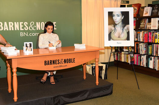 🔥 Kim kardashian  page leaked private photo uncensored full
