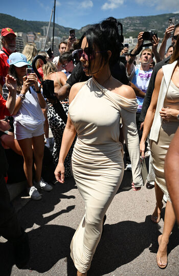 🔥 Kim kardashian  page leaked private photo uncensored full