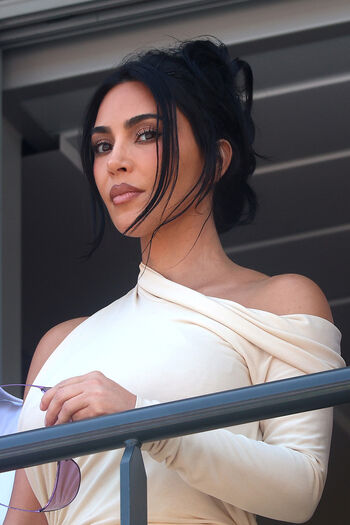 🔥 Kim kardashian  page leaked private photo uncensored full
