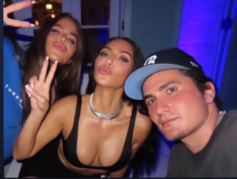 🔥 Kim kardashian  page leaked private photo uncensored full