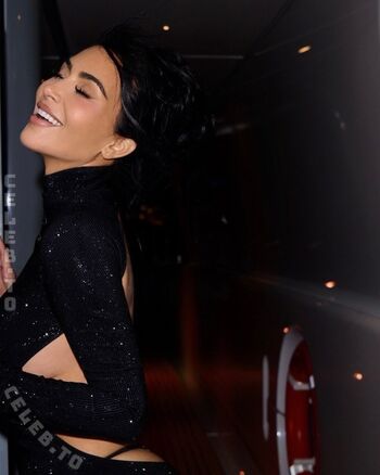 🔥 Kim kardashian  page leaked private photo uncensored full