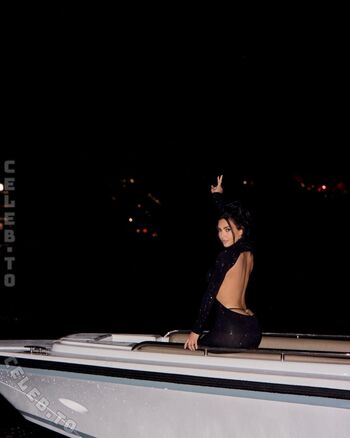 🔥 Kim kardashian  page leaked private photo uncensored full