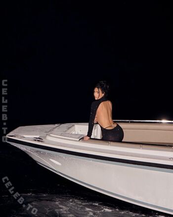 🔥 Kim kardashian  page leaked private photo uncensored full