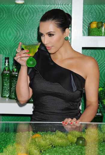 🔥 Kim kardashian  page leaked private photo uncensored full
