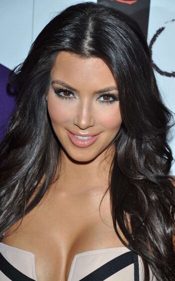 🔥 Kim kardashian  page leaked private photo uncensored full