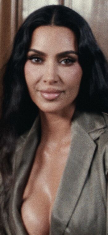 🔥 Kim kardashian  page leaked private photo uncensored full