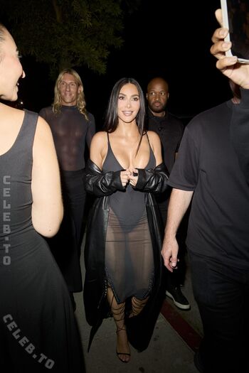 🔥 Kim kardashian  page leaked private photo uncensored full