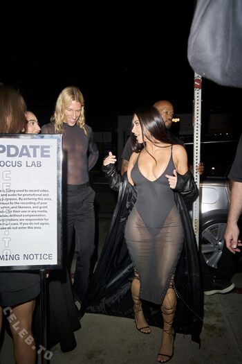 🔥 Kim kardashian  page leaked private photo uncensored full