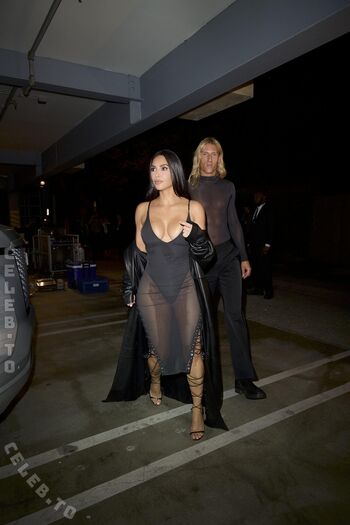 🔥 Kim kardashian  page leaked private photo uncensored full