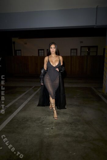 🔥 Kim kardashian  page leaked private photo uncensored full