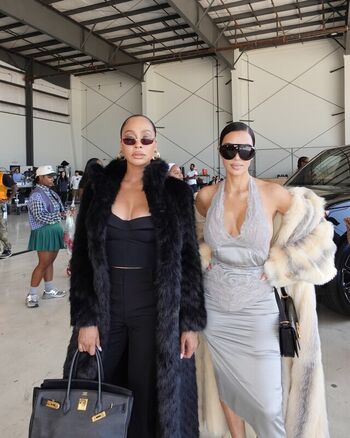 🔥 Kim kardashian  page leaked private photo uncensored full