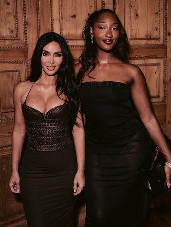 🔥 Kim kardashian  page leaked private photo uncensored full