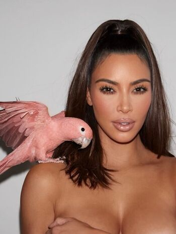 🔥 Kim kardashian leaked private photo uncensored full