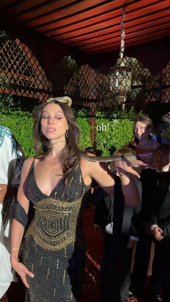 🔥 Kira kosarin  page leaked private photo uncensored full
