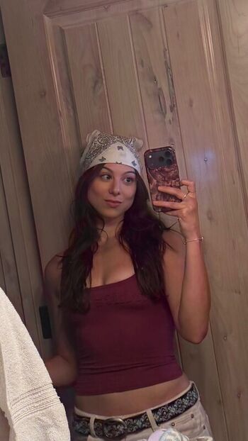 🔥 Kira kosarin  page leaked private photo uncensored full