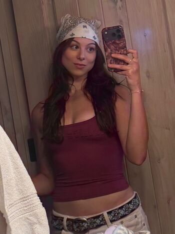 🔥 Kira kosarin  page leaked private photo uncensored full