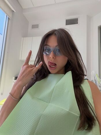 🔥 Kira kosarin  page leaked private photo uncensored full