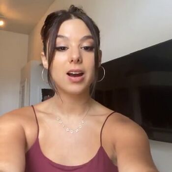 🔥 Kira kosarin  page leaked private photo uncensored full