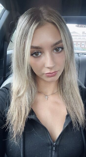🔥 Krystinh page leaked private photo uncensored full