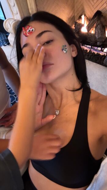 🔥 Kylie jenner  page leaked private photo uncensored full