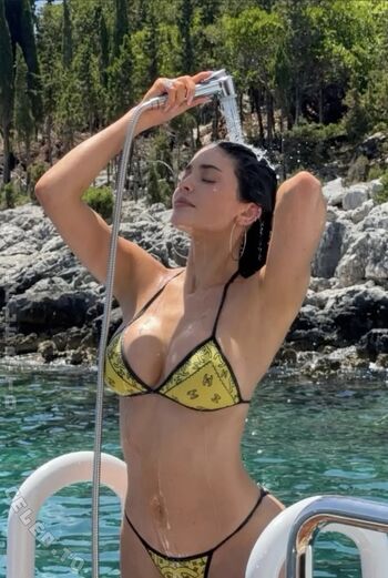 🔥 Kylie jenner  page leaked private photo uncensored full