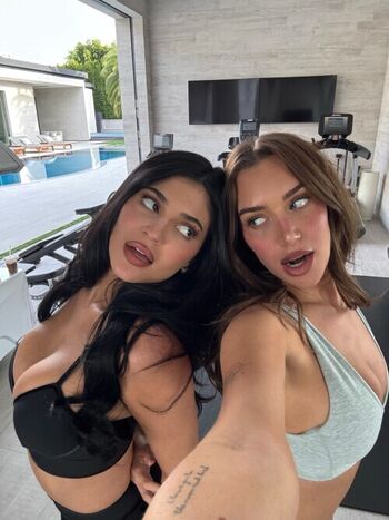 🔥 Kylie jenner  page leaked private photo uncensored full