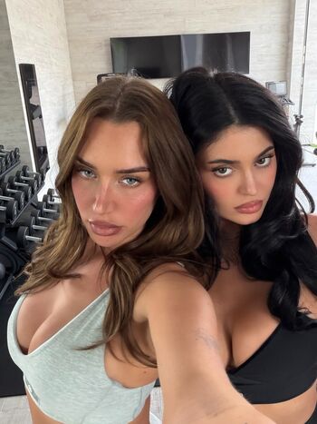 🔥 Kylie jenner  page leaked private photo uncensored full