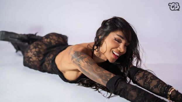 🔥 Laura saenz leaked private photo uncensored full