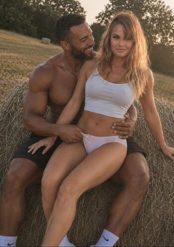 🔥 Laura woodford leaked private photo uncensored full