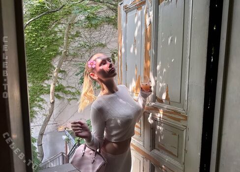 🔥 Leni bahr page leaked private photo uncensored full