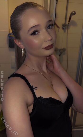 🔥 Lilly schaper leaked private photo uncensored full