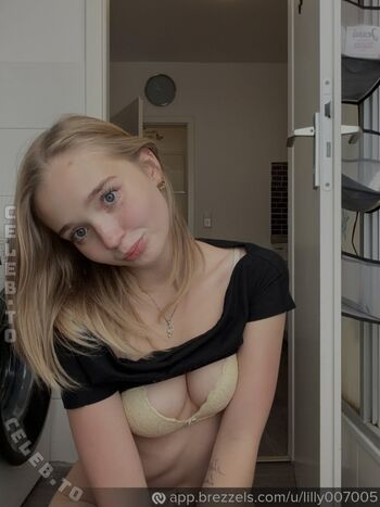 🔥 Lilly schaper leaked private photo uncensored full
