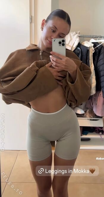 🔥 Lillyfayye page leaked private photo uncensored full