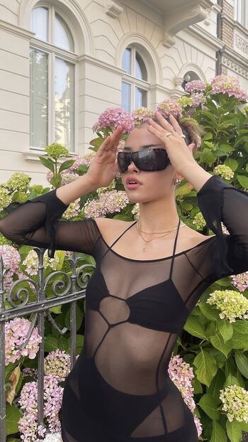 🔥 Lillyfayye leaked private photo uncensored full