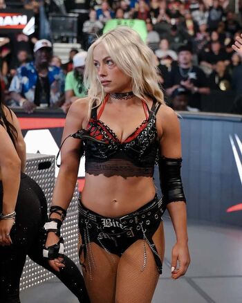 🔥 Liv morgan  page leaked private photo uncensored full