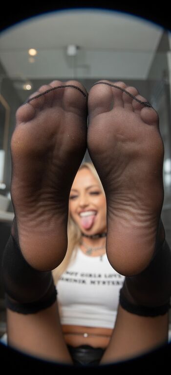 🔥 Liv morgan  page leaked private photo uncensored full
